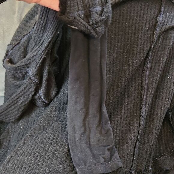 Free People Xs Top We The Free Thermal Black V-Neck Women's Top - Picture 6 of 6